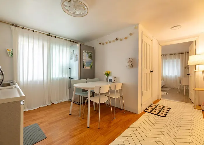 Suyoung Cozy House Seul